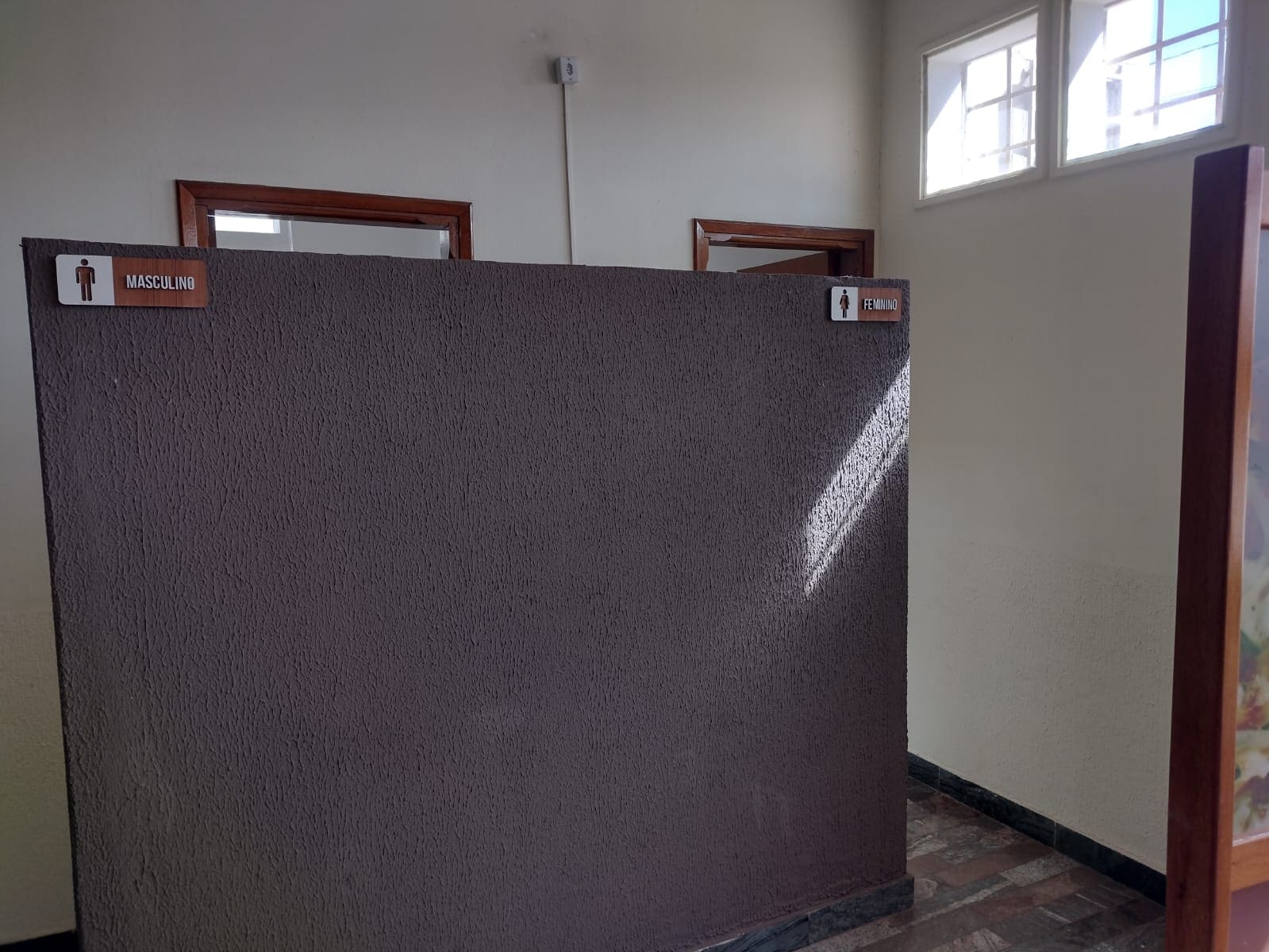 SALÃO COMERCIAL NA MARGINAL