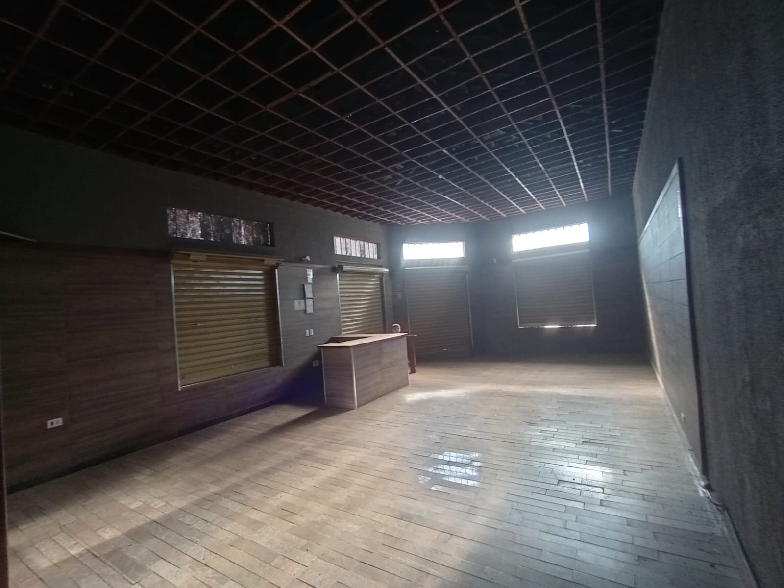 SALÃO COMERCIAL NO CENTRO