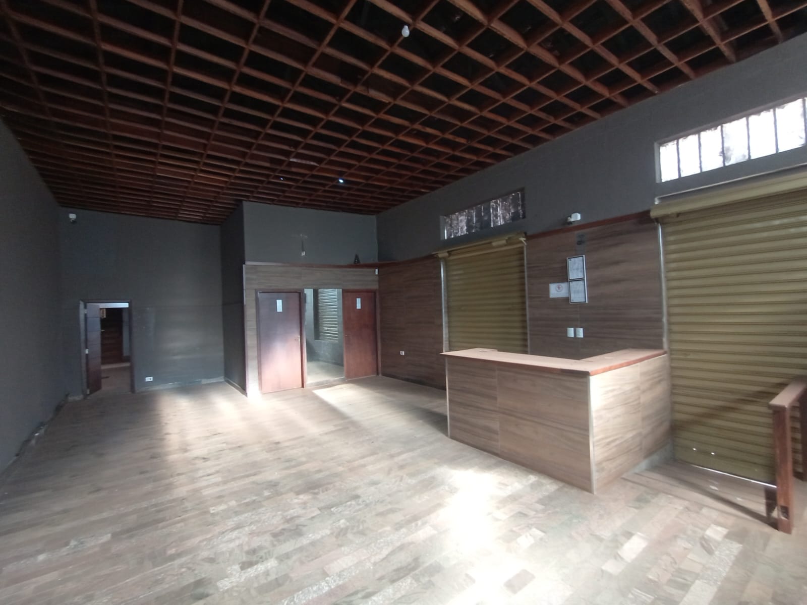 SALÃO COMERCIAL NO CENTRO