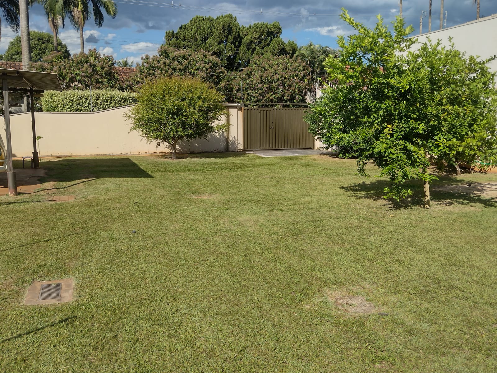 VENDE-SE TERRENO NA NOVA JABOTICABAL.