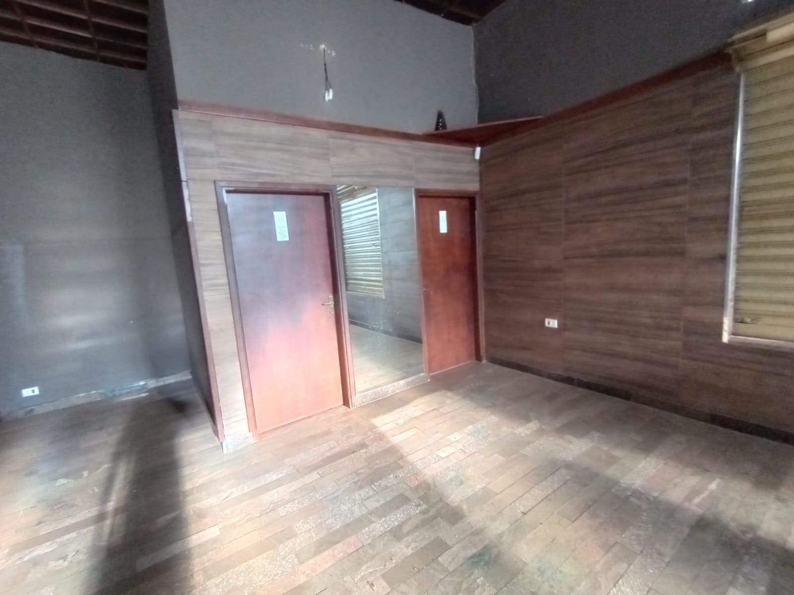 SALÃO COMERCIAL NO CENTRO